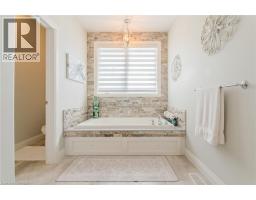 5 MOORE Boulevard - 29