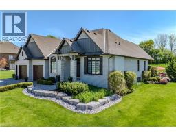 5 MOORE Boulevard - 43