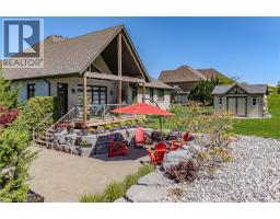 5 MOORE Boulevard - 45