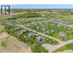 5 MOORE Boulevard - 50