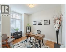 5 MOORE Boulevard - 9