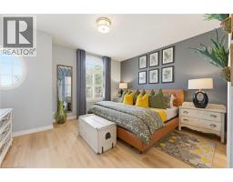 68 FAIRVIEW Drive UnitNo. 9 - 19