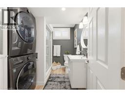 68 FAIRVIEW Drive UnitNo. 9 - 35