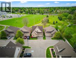 68 FAIRVIEW Drive UnitNo. 9 - 6