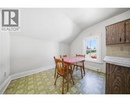 76 BROCK Street - 17