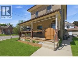 76 BROCK Street - 31