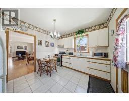 76 BROCK Street - 6