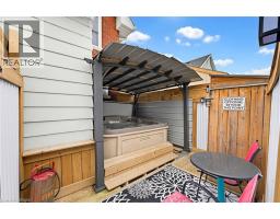 28 NORWICH Street - 38