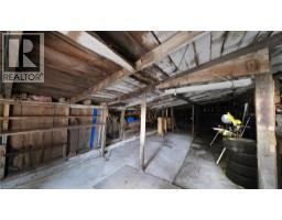2884 COCKSHUTT Road - 40