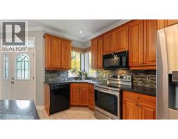 2 HUNTER Drive S - 11