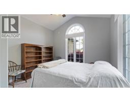 2 HUNTER Drive S - 21
