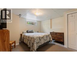 2 HUNTER Drive S - 27
