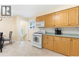 28 RIDGEWOOD Drive - 10