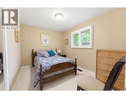 28 RIDGEWOOD Drive - 15