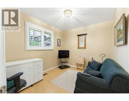28 RIDGEWOOD Drive - 16