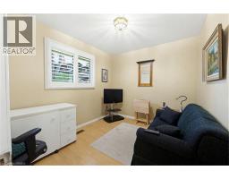 28 RIDGEWOOD Drive - 17