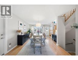 34 PRIMROSE Drive - 9