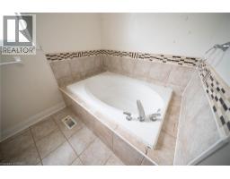 23 STOWE Terrace - 19