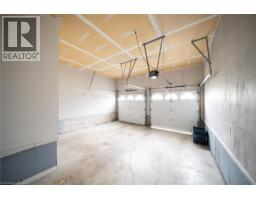23 STOWE Terrace - 25