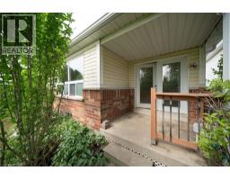 23 STOWE Terrace - 27