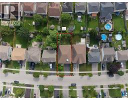 23 STOWE Terrace - 32