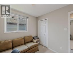 5 RICHTER Street - 17