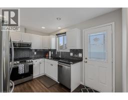 5 RICHTER Street - 9