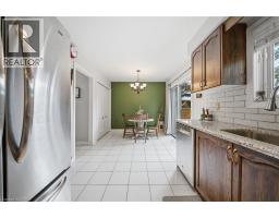 137 CHUDLEIGH Street - 20