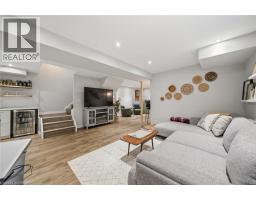 137 CHUDLEIGH Street - 34