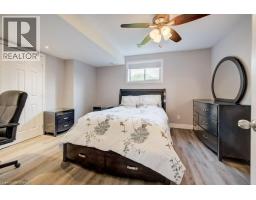50 DOWDEN Avenue - 25