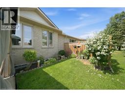22 RIVEROAKS Drive - 30
