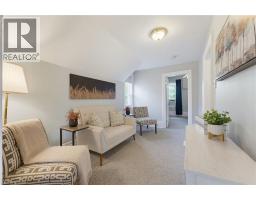 112 GRAND RIVER Avenue - 17