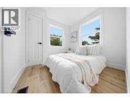 92 FAIRVIEW Drive - 16