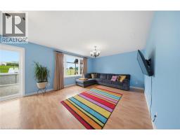 61 SUNNYSIDE Drive - 10