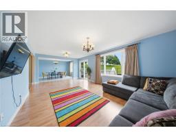 61 SUNNYSIDE Drive - 11