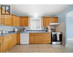 61 SUNNYSIDE Drive - 14