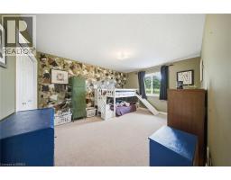 61 SUNNYSIDE Drive - 22