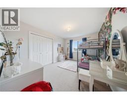 61 SUNNYSIDE Drive - 24
