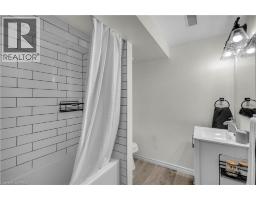 450 HIGHLAND Road E - 34