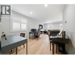 28 LAKE Street - 32