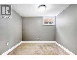 50 WALMAN Drive - 27