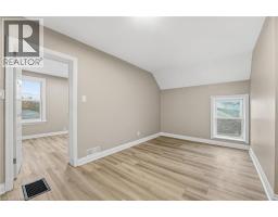 43 RICHARDSON Street - 8
