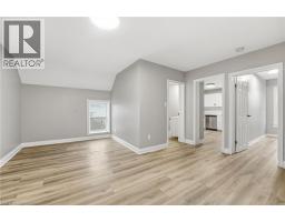43 RICHARDSON Street - 9