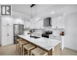 105 WINNIETT Street - 11