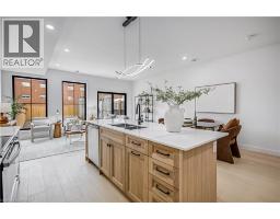 105 WINNIETT Street - 13
