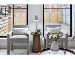 105 WINNIETT Street - 25