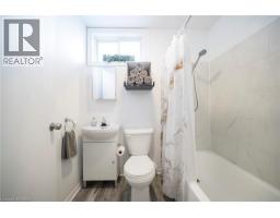 171 DRUMMOND Street - 18