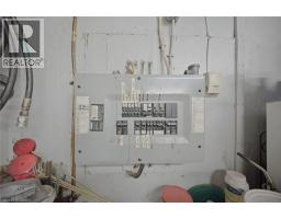 136 WOODLAWN Avenue - 33