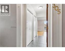 87 ST GEORGE Street UnitNo. 305 - 3