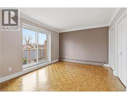 87 ST GEORGE Street UnitNo. 305 - 9